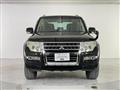 2014 Mitsubishi Pajero