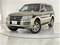 2014 Mitsubishi Pajero