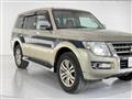 2014 Mitsubishi Pajero