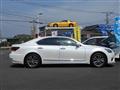 2016 Lexus LS