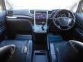 2013 Toyota Alphard G