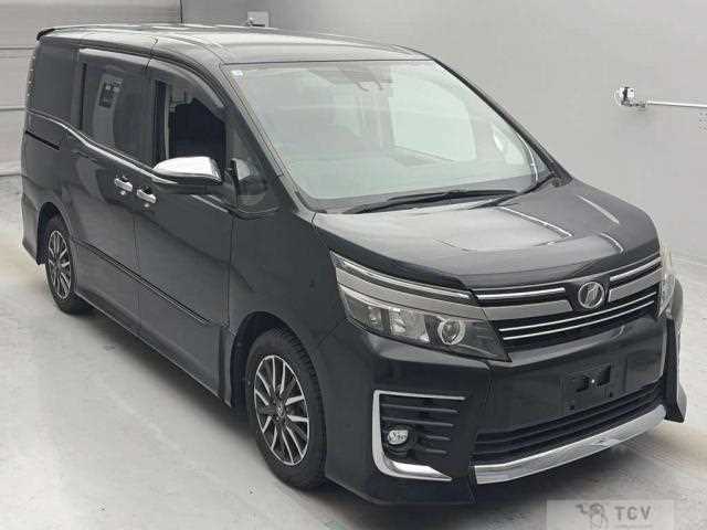 2017 Toyota Voxy