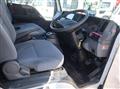 2015 Isuzu Elf Truck