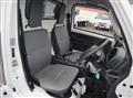 2019 Nissan Clipper Truck