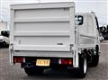 2018 Isuzu Elf Truck