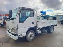 2017 Isuzu Elf Truck