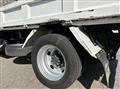 2020 Isuzu Elf Truck