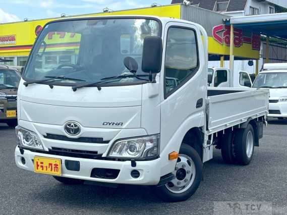 2025 Toyota Dyna Truck
