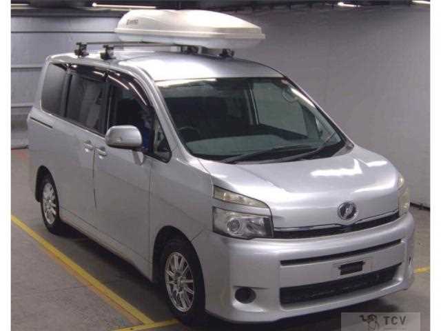2012 Toyota Voxy