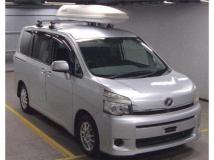 2012 Toyota Voxy