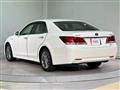 2013 Toyota Crown Hybrid