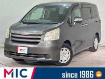2009 Toyota Noah