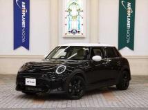 2022 BMW MINI