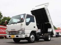 2018 Isuzu Elf Truck
