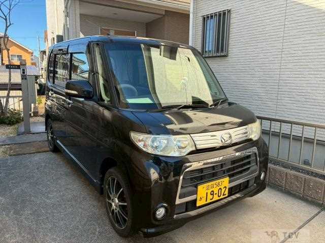 2011 Daihatsu Tanto