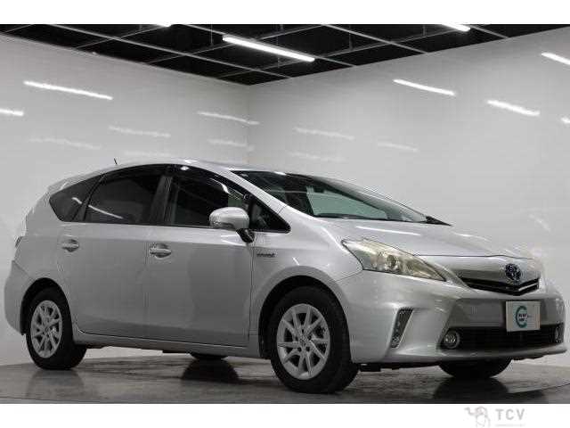 2011 Toyota PRIUS α