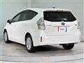 2011 Toyota PRIUS α