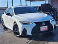 2023 Lexus IS