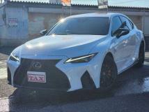 2023 Lexus IS