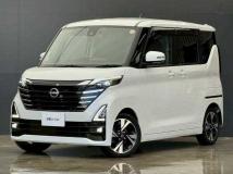 2023 Nissan ROOX