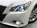 2013 Toyota Crown Hybrid