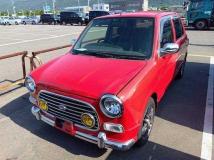 2000 Daihatsu Miragino
