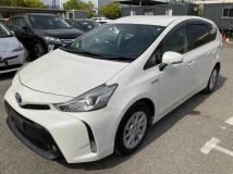 2015 Toyota PRIUS α