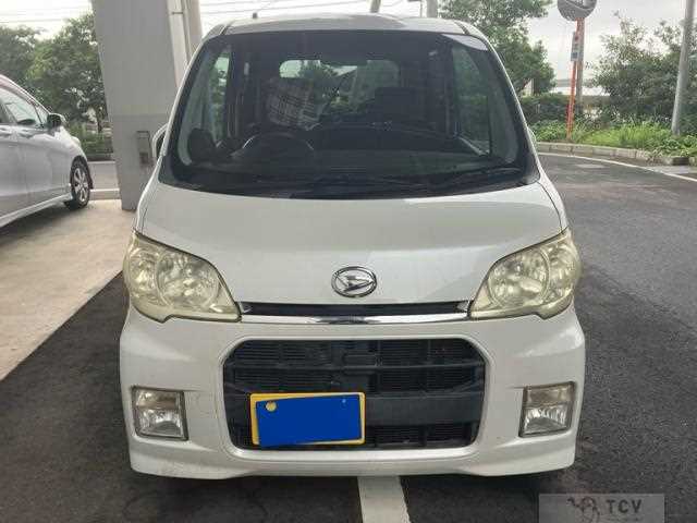 2010 Daihatsu Tant Exe