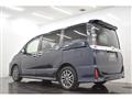 2016 Toyota Voxy