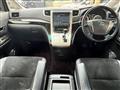2014 Toyota Vellfire