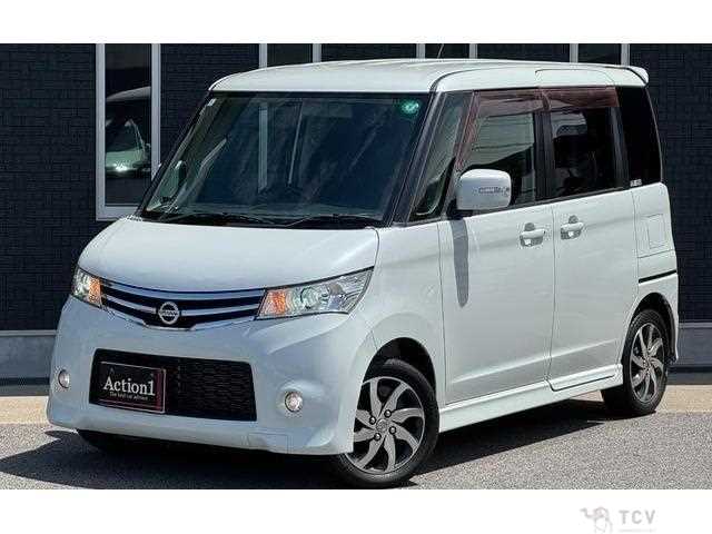 2013 Nissan ROOX