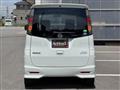 2013 Nissan ROOX