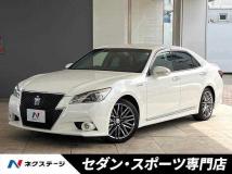 2014 Toyota Crown Hybrid