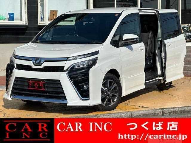 2018 Toyota Voxy