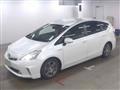 2011 Toyota PRIUS α