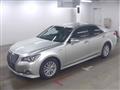 2017 Toyota Crown Hybrid
