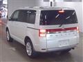 2016 Mitsubishi Delica D5