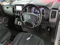 2016 Mitsubishi Delica D5
