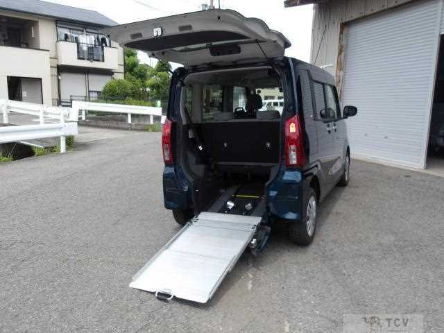 2021 Daihatsu Tanto