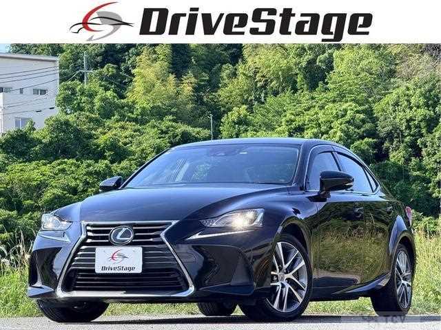 2017 Lexus IS