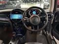 2021 BMW MINI