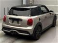2021 BMW MINI