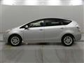 2012 Toyota PRIUS α