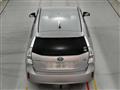 2012 Toyota PRIUS α