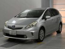 2012 Toyota PRIUS α
