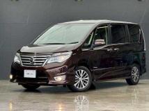 2015 Nissan Serena