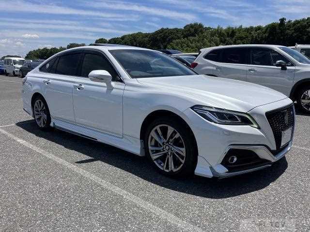 2021 Toyota Crown Hybrid