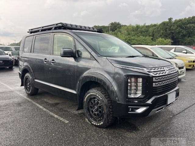 2023 Mitsubishi Delica D5