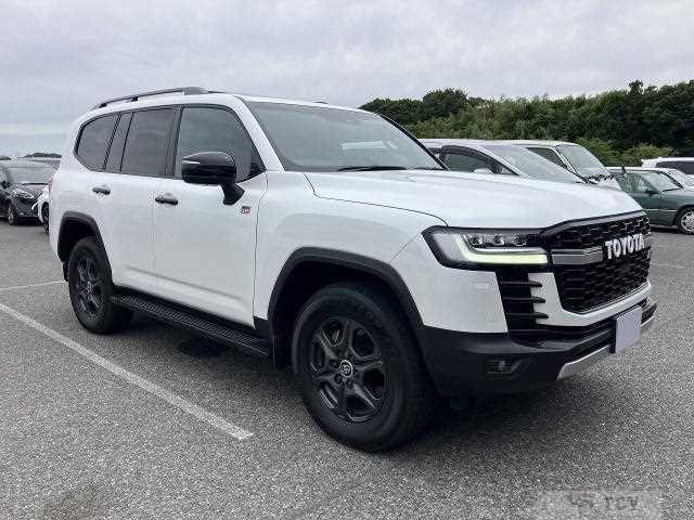 2023 Toyota Land Cruiser