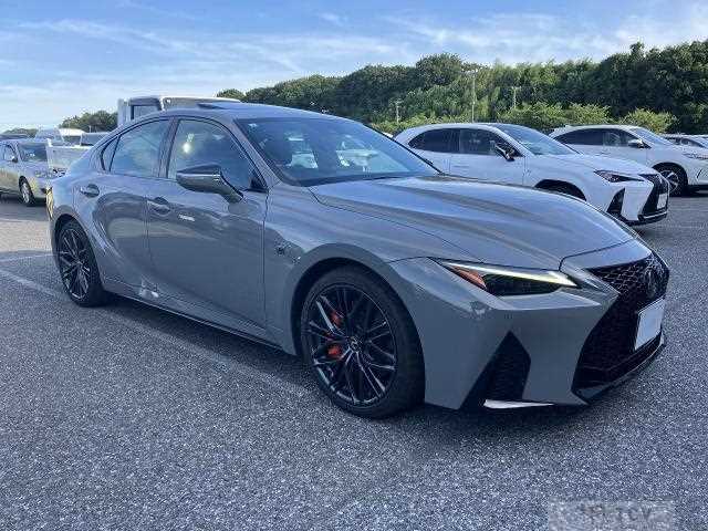 2023 Lexus IS
